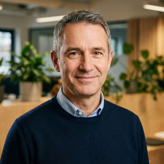 澄源和首席执行官James Mitchell的个人资料照片
